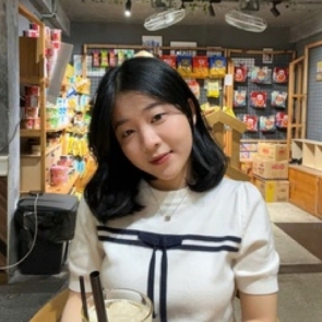 Chị Duyên